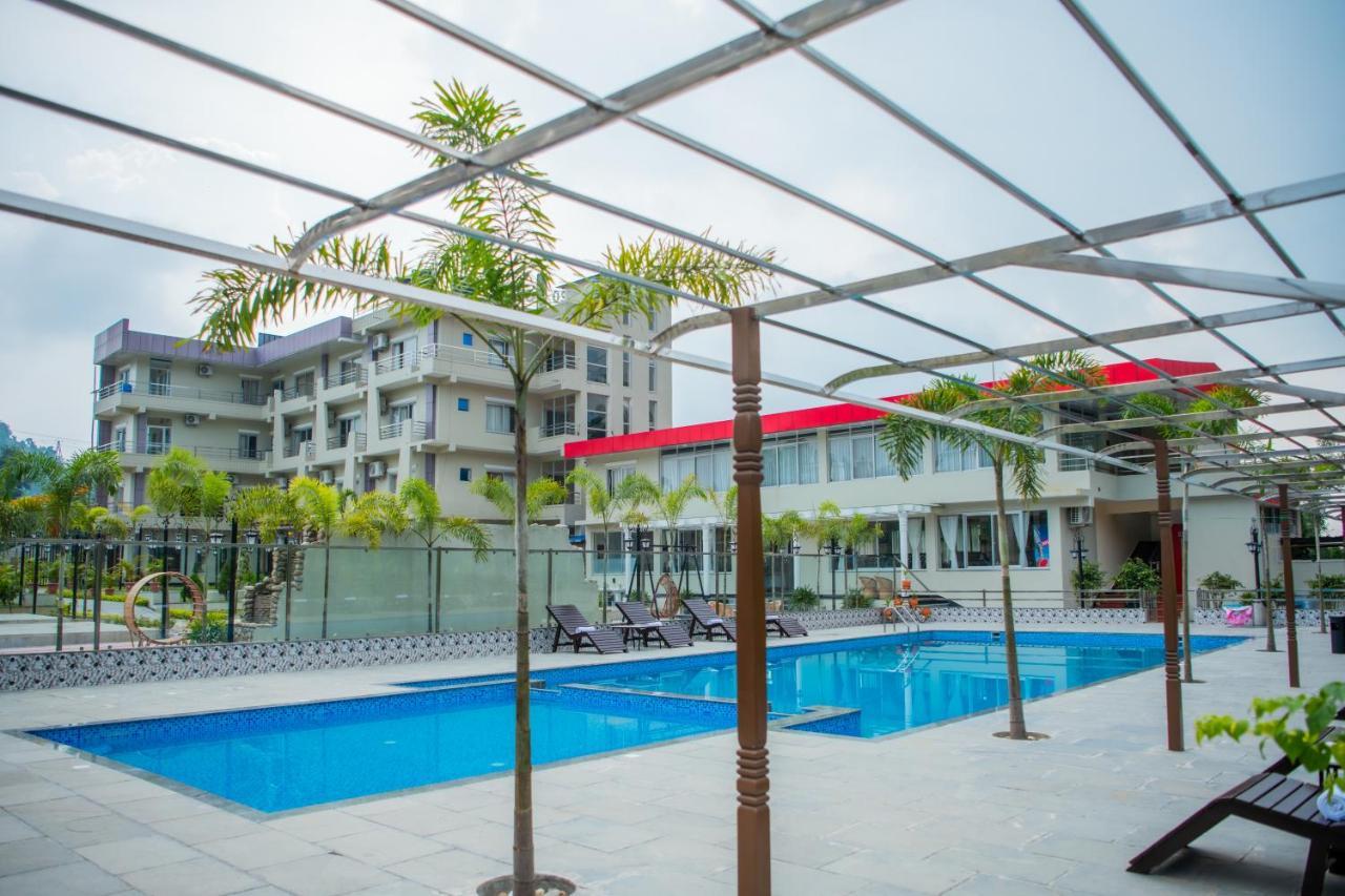 Quick 20 Riverside Hotel Amlekhganj Dış mekan fotoğraf