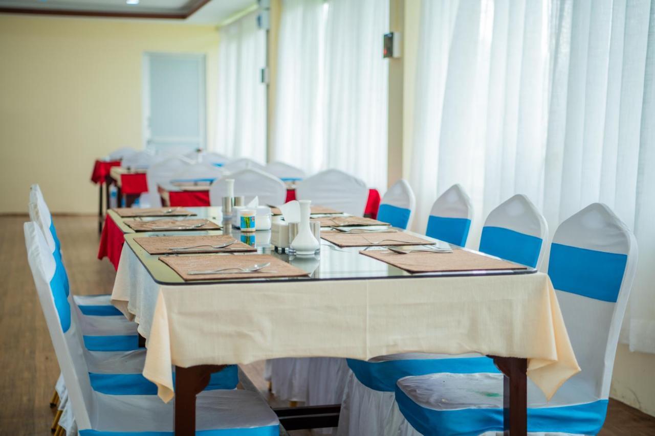 Quick 20 Riverside Hotel Amlekhganj Dış mekan fotoğraf